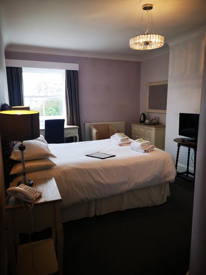 Anglesey Hotel Gosport Exterior photo