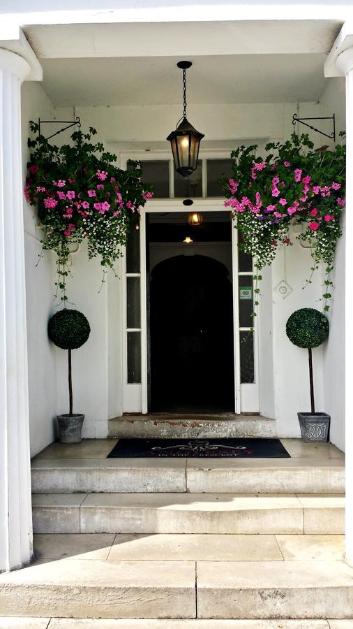 Anglesey Hotel Gosport Exterior photo