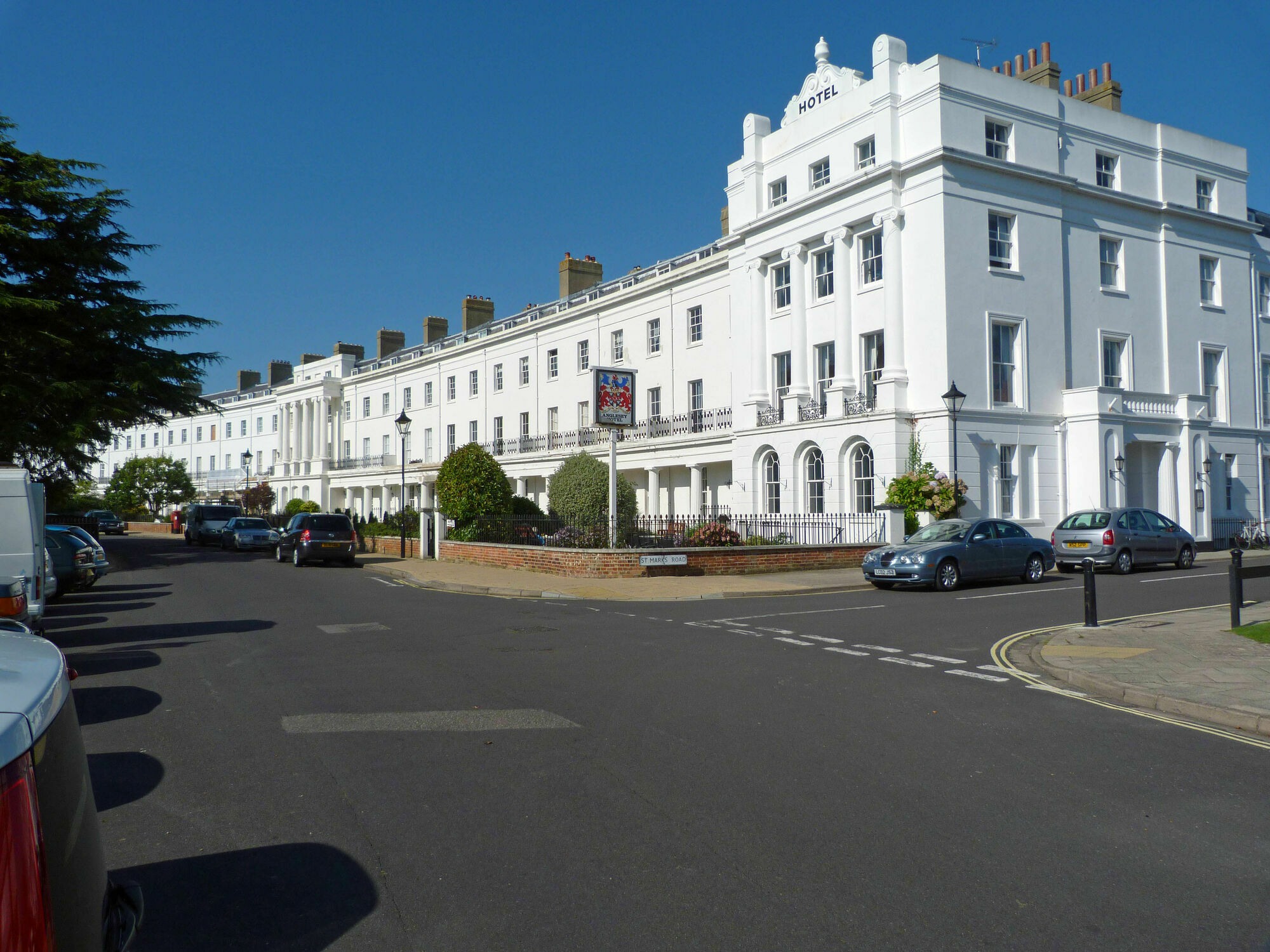 Anglesey Hotel Gosport Exterior photo