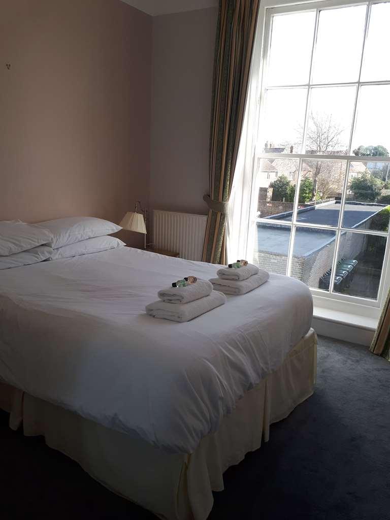 Anglesey Hotel Gosport Room photo